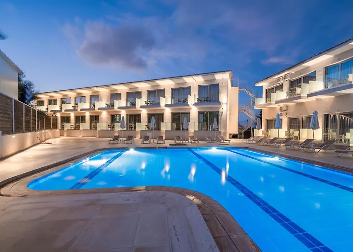 Karras Grande Resort
